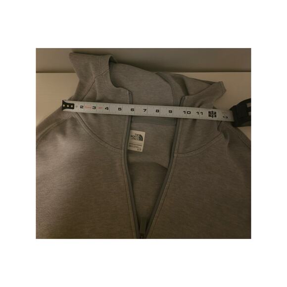 The North Face Women's Medium Hoodie Full Zipper Jacket Gray Hiking Minimalist - Picture 4 of 6